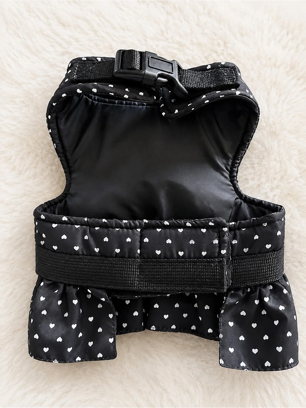 bebe Black & White Heart Print Ruffle Dog Harness with Gold Logo